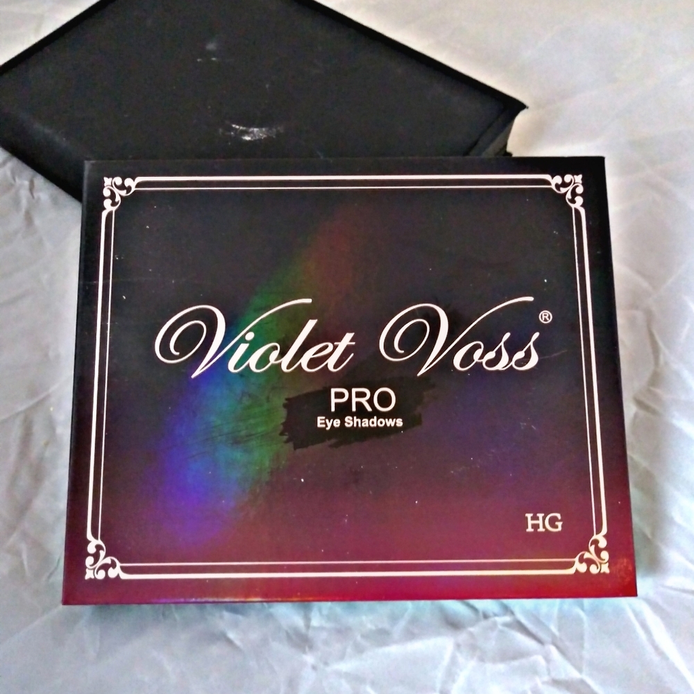 🚫SOLD🚫 Violet Voss Palette